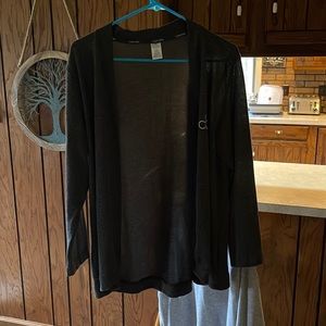 Medium Calvin Klein cardigan.
